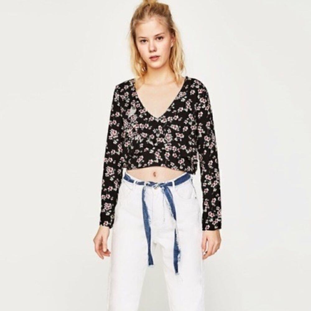 ZARA Trafaluc Collection | Floral Ruffle Crop Top E146